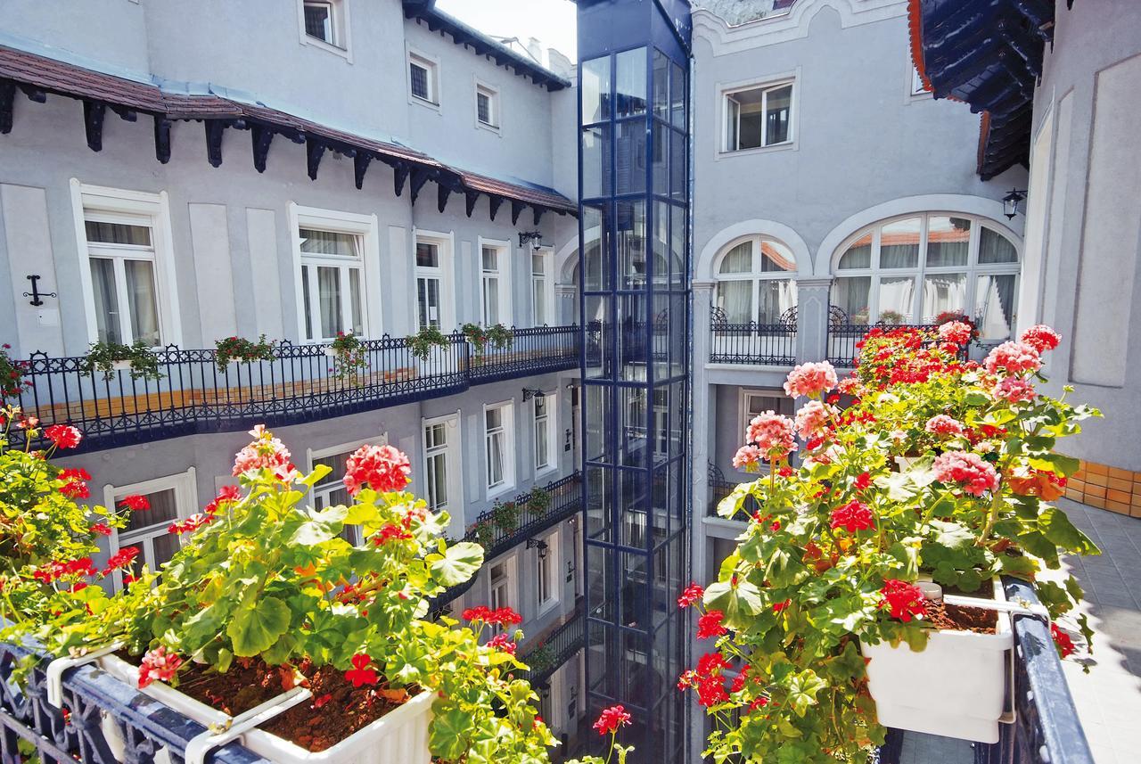 Baross City Apartments Budapest Exteriör bild
