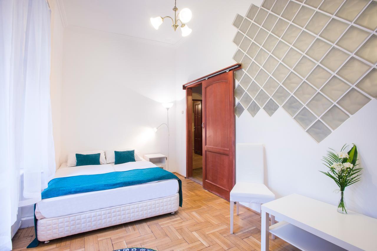 Baross City Apartments Budapest Exteriör bild